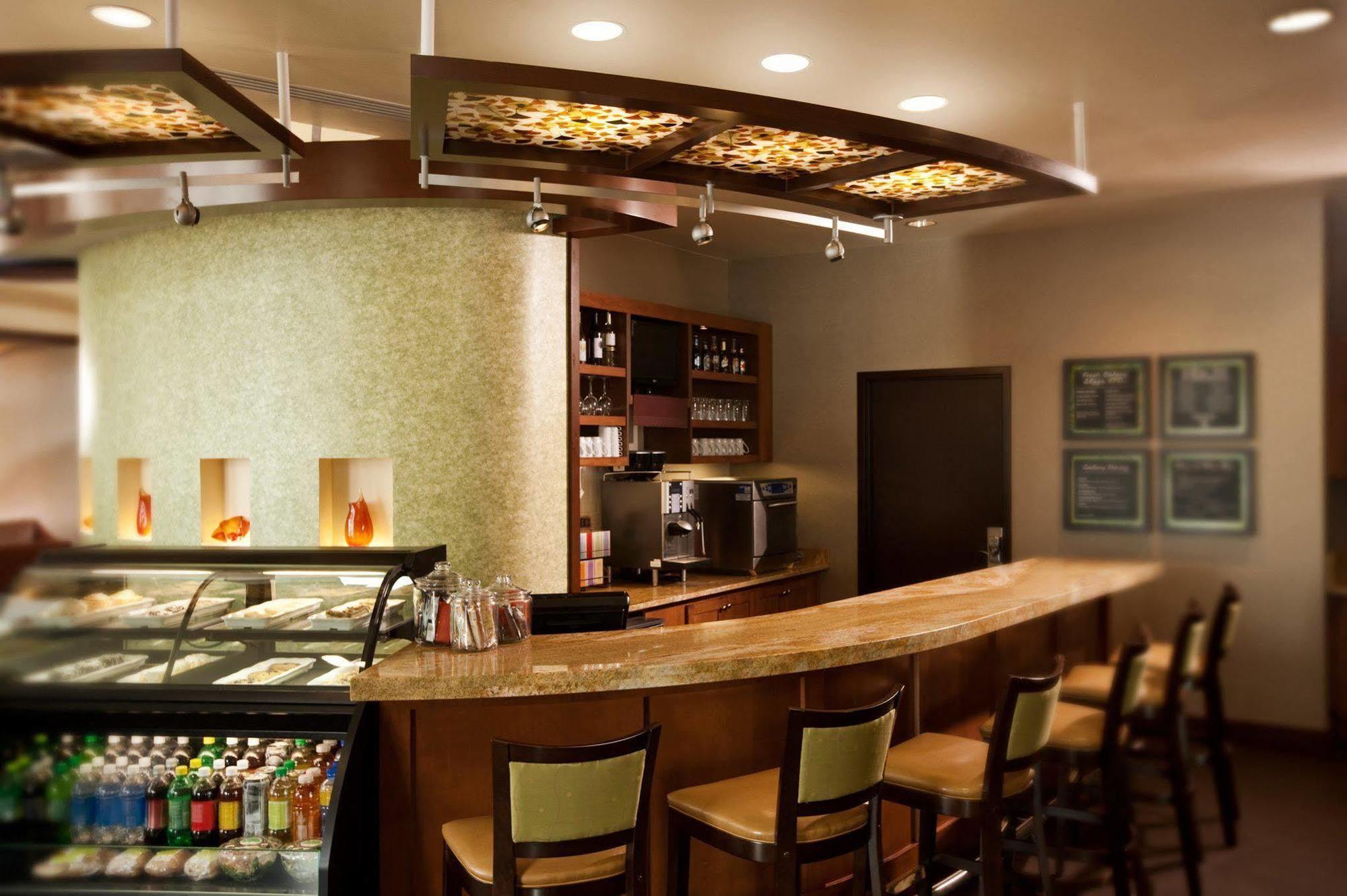Hyatt Place Lexington Restoran gambar